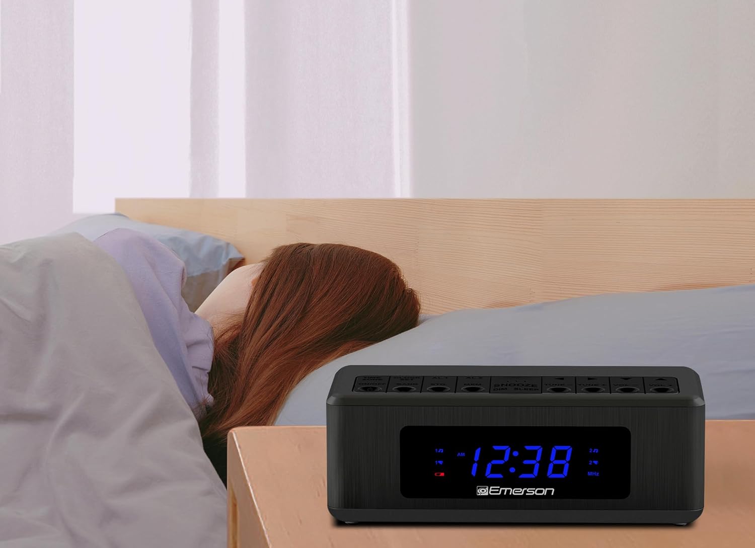 Emerson CK2023AM FM Dual Alarm Clock Radio with Blue LED Display