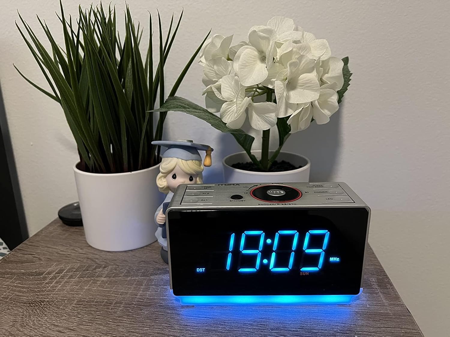 iTOMA Alarm Clock Radio with Bluetooth Speaker and Night Light CKS708