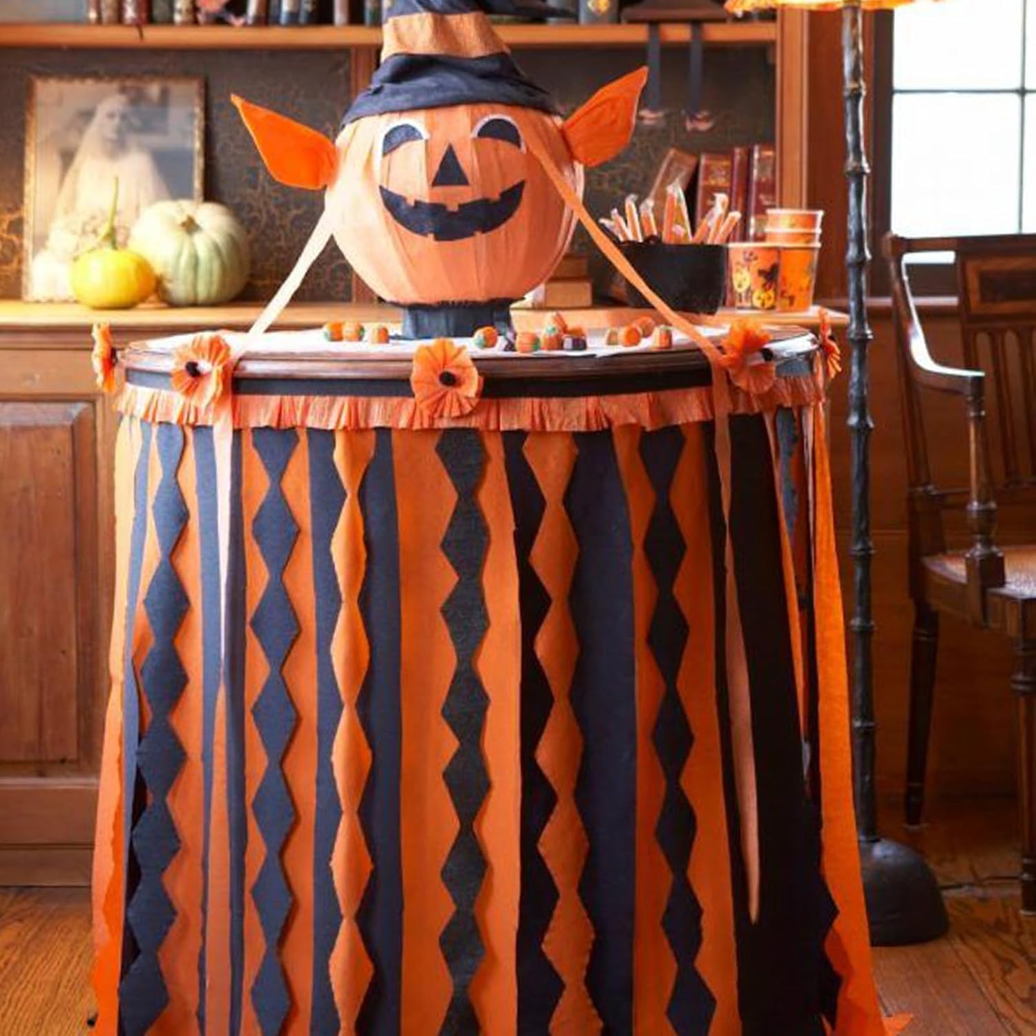 PartyWoo Halloween Crepe Paper Streamers 8 Rolls 656ft Pack