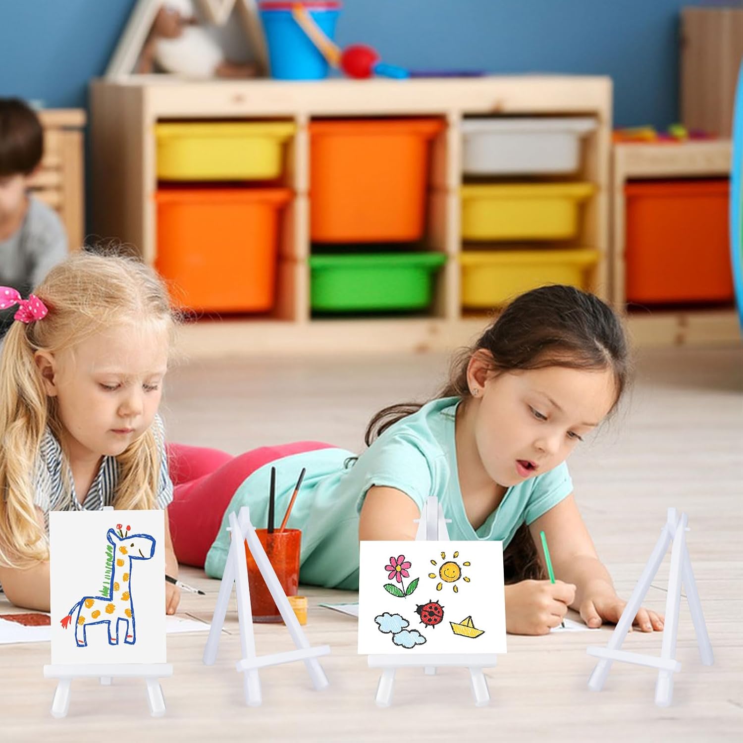 Mini Plastic Display Easel 20 Pcs for Art and Photo Display