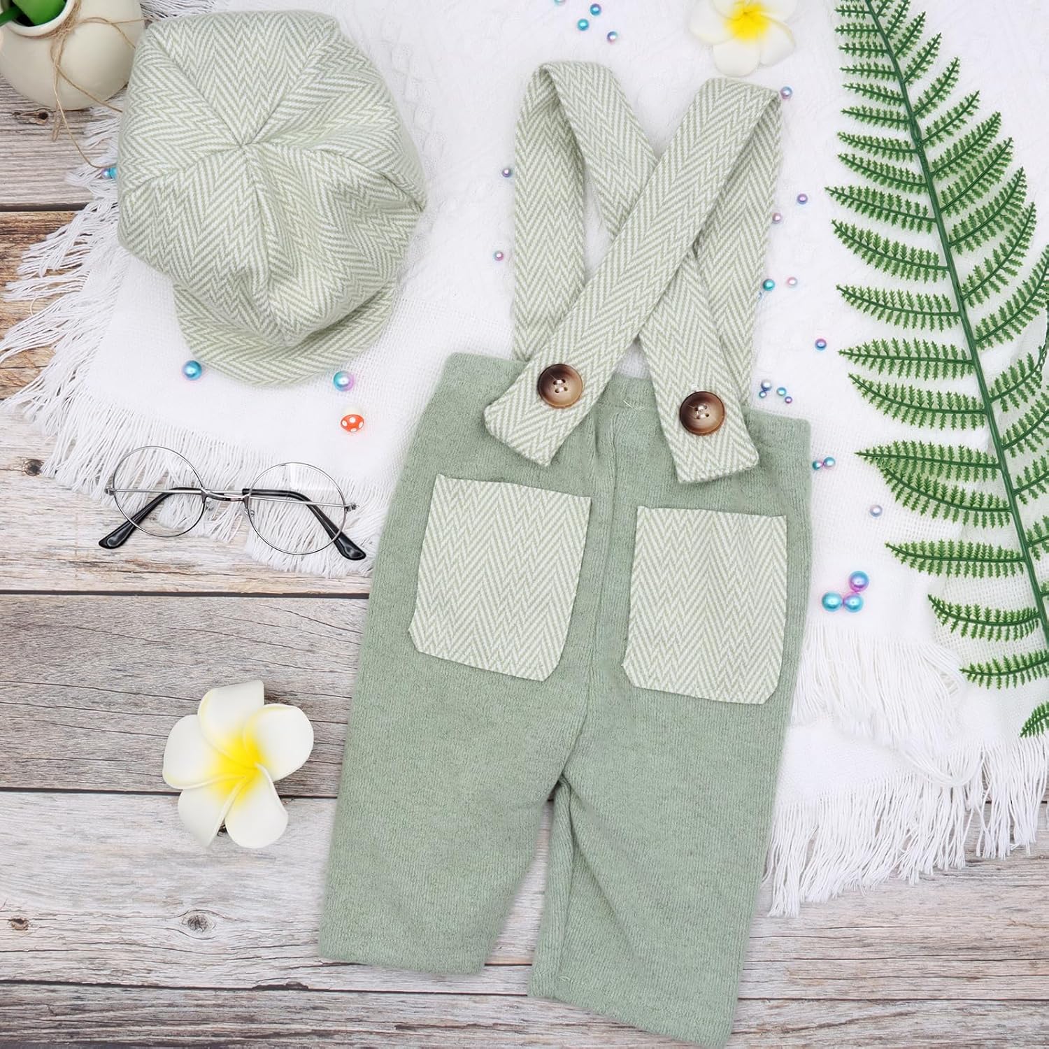SPOKKI Newborn Photo Outfit Set with Hats and Glasses