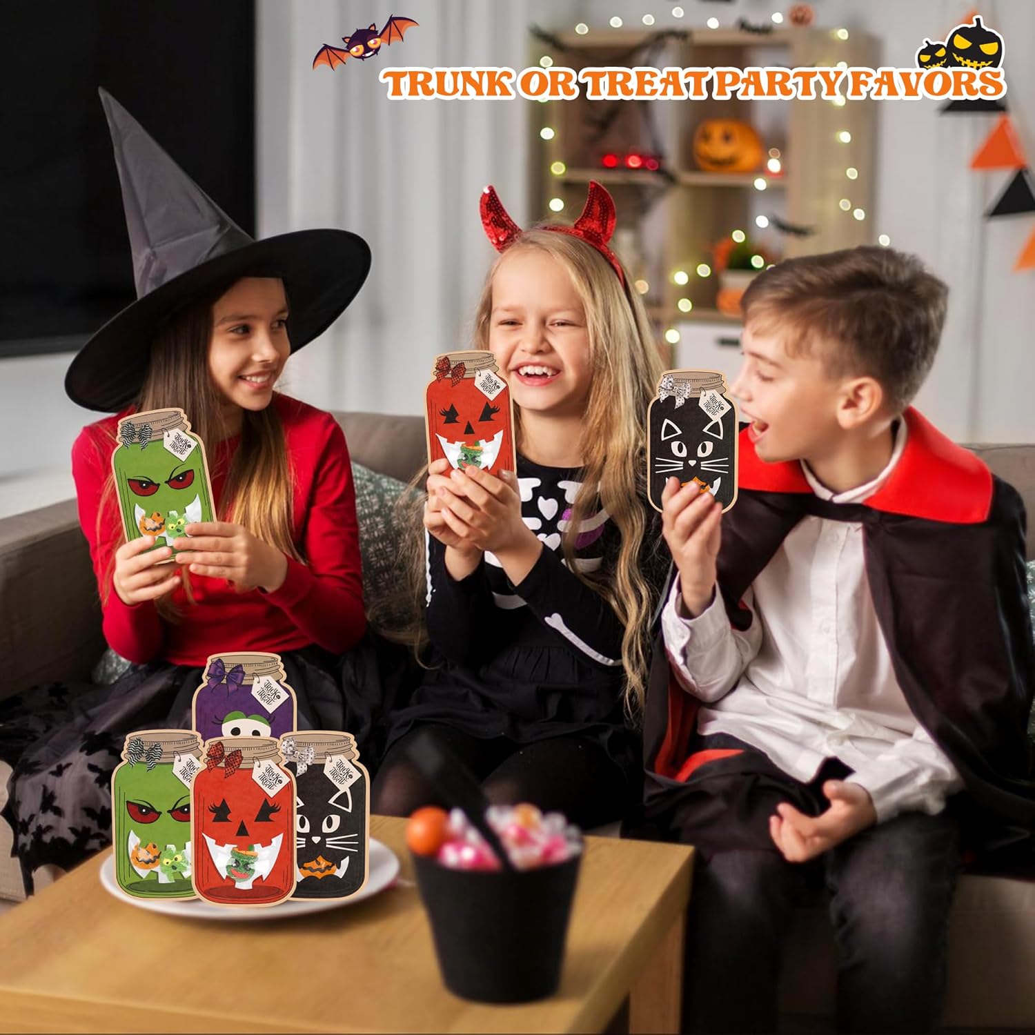 Giiffu 50 Halloween Party Favor Set with Treat Bags
