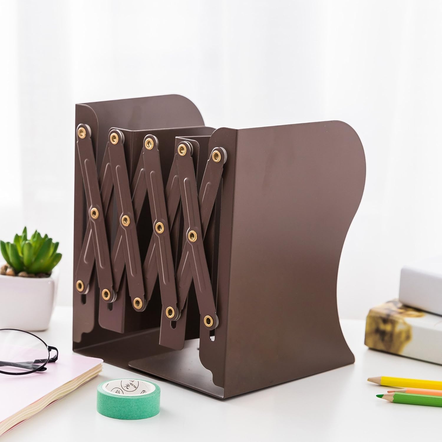 JIARI Adjustable Metal Bookends Brown